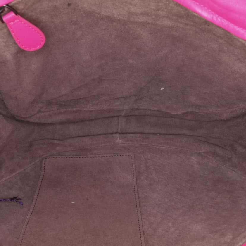 Bottega Veneta Nappa Intrecciato Flap Crossbody Pink Leather Good condition - Model View