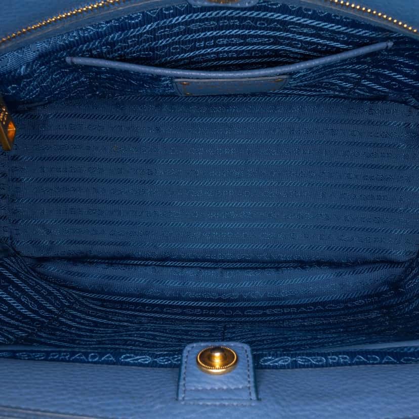 Prada Vitello Daino Double Zip Convertible Tote Blue Leather Good condition - Model View