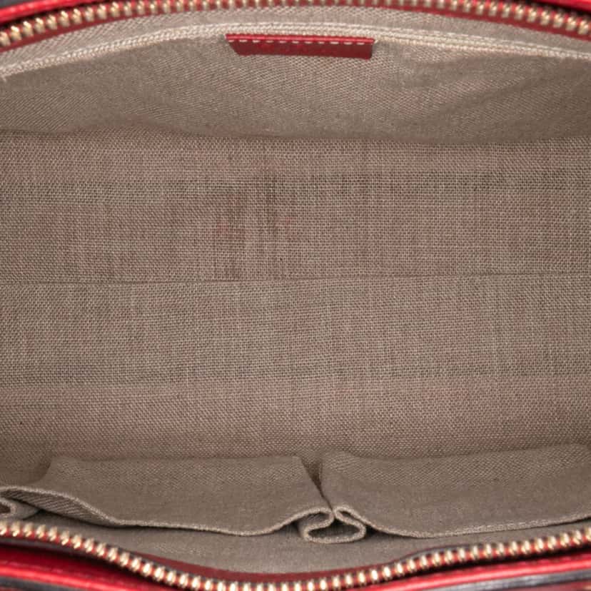 Gucci Leather Bamboo Tassel Satchel Red Leather Good condition - Model View