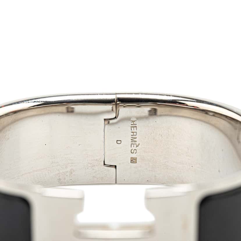 Hermès Wide Enamel Clic Clac H Bracelet PM Black Good condition - Model View