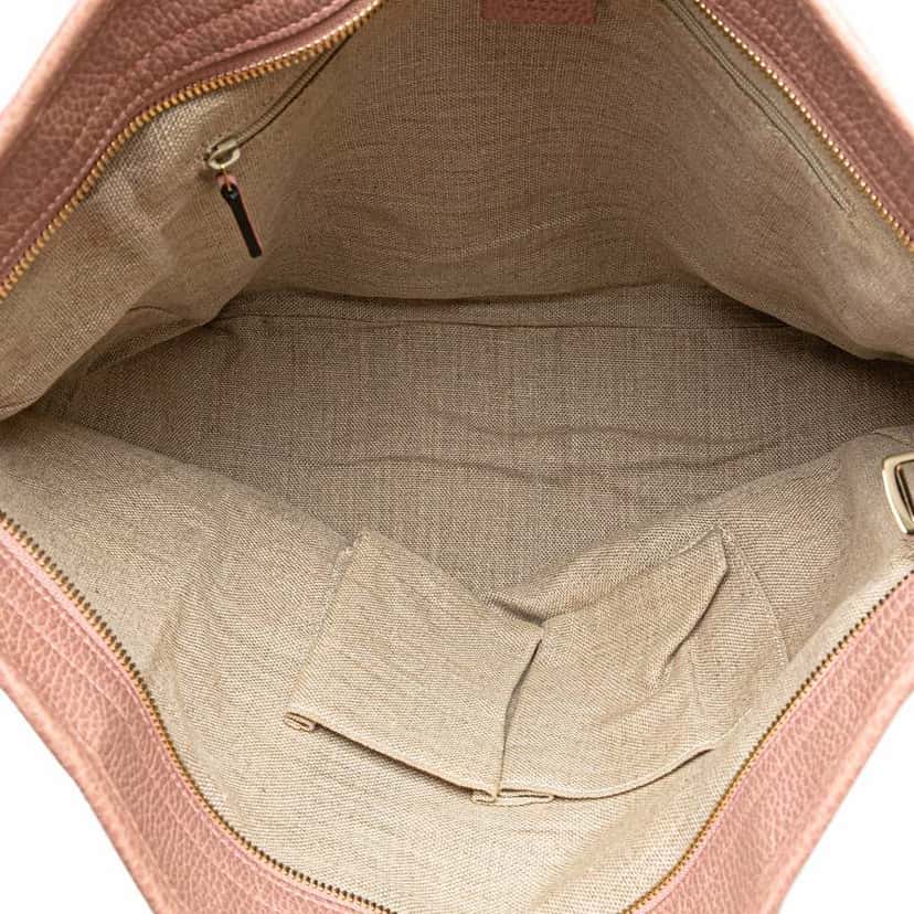 Gucci GG Canvas Bree Zippered Tote Brown Canvas Good condition - Model View