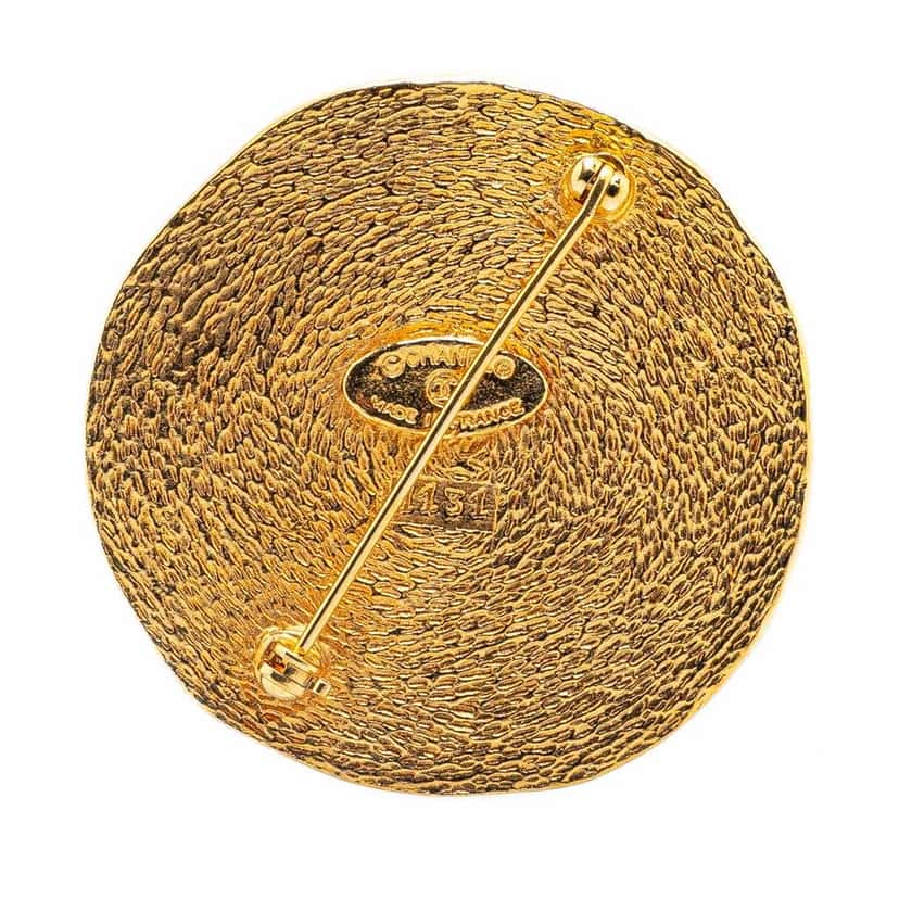Chanel Gold Plated 31 Rue Cambon Round Brooch Gold Metal Good condition - Back View