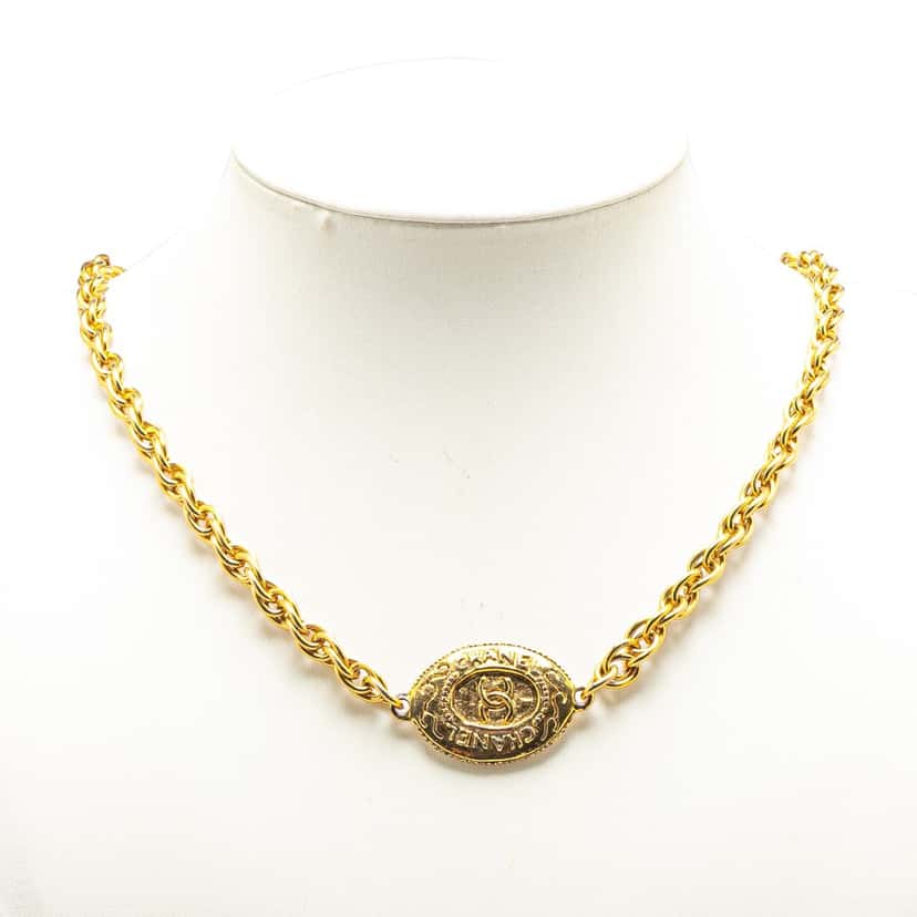 Chanel Gold Plated CC Medallion Necklace Gold Metal Good condition - Inside View