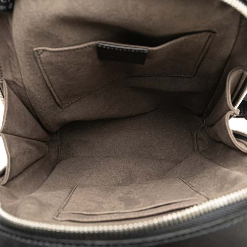 Gucci Guccissima Sling Backpack Black Leather Good condition - Model View