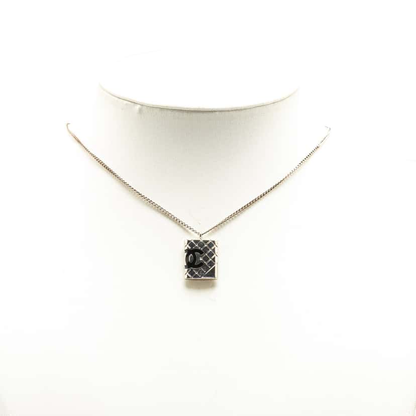 Chanel Cambon Ligne Pendant Necklace Silver Brass Good condition - Model View