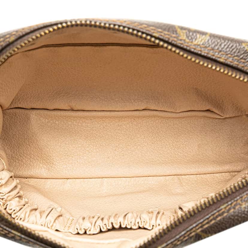Louis Vuitton Monogram Trousse Toilette 23 Brown Canvas Good condition - Model View