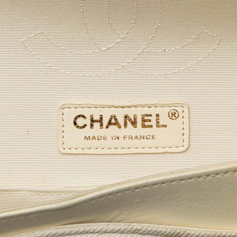 Chanel Medium Classic Printed Denim Floral Double Flap Brown Denim Good condition - Box View