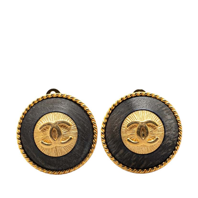 Chanel Gold Plated CC Round Clip on Earrings Gold Metal Good condition - Front View