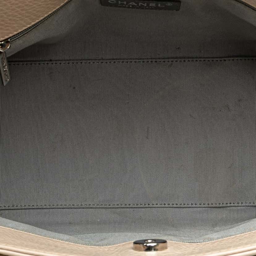 Chanel Small Calfskin Executive Cerf Tote Brown Leather Good condition - Model View