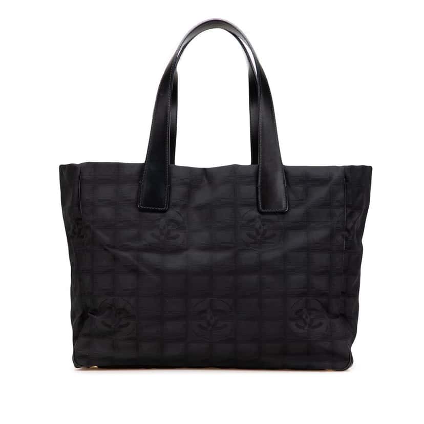 Chanel New Travel Line Nylon Tote Black Good condition - Front View