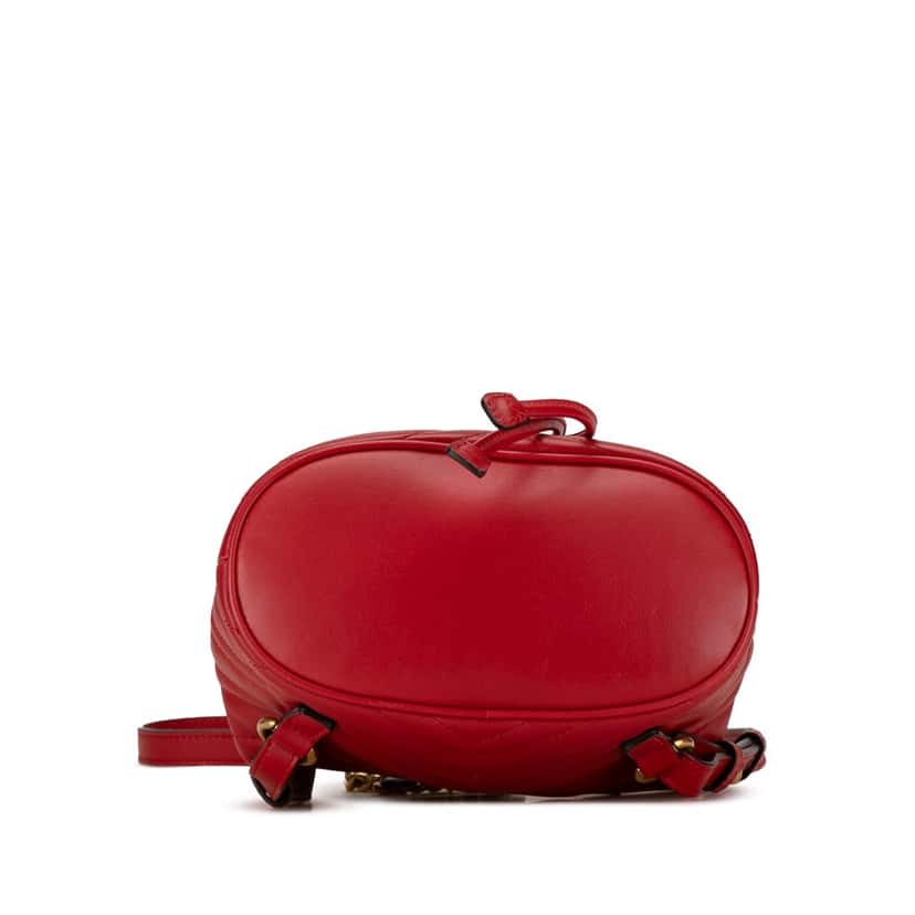 Gucci GG Marmont Matelasse Backpack Red Leather Good condition - Model View