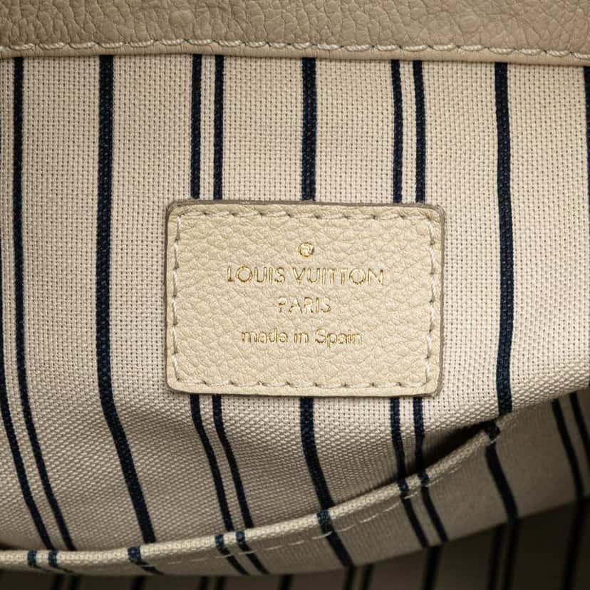 Louis Vuitton Monogram Empreinte Artsy MM White Leather Good condition - Box View