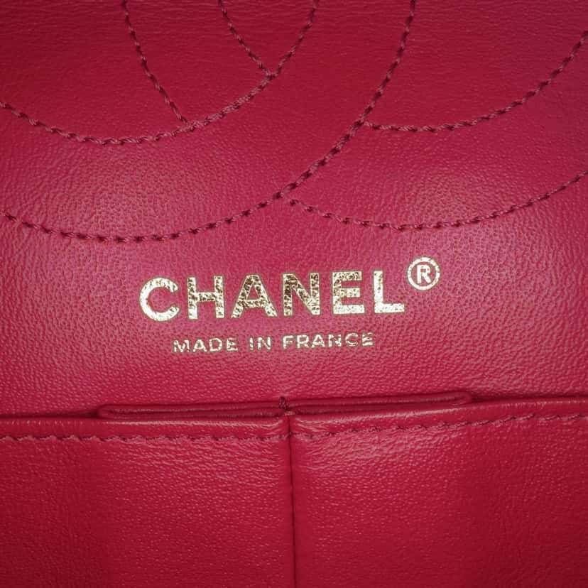 Chanel Reissue 2.55 Quilted Caviar Double Flap 226 Pink Leather Good condition - Box View