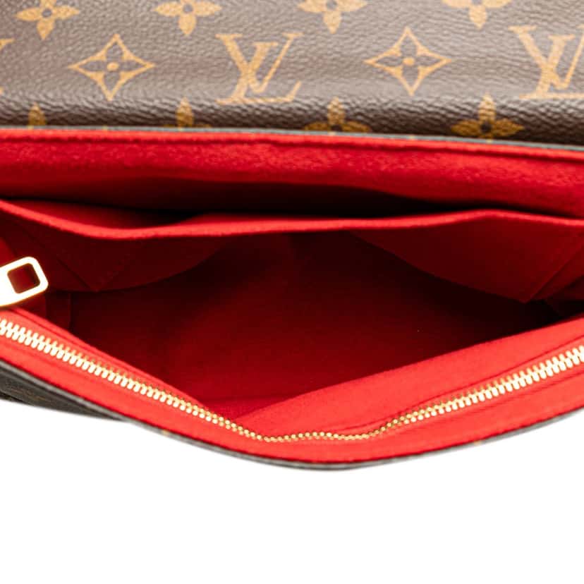 Louis Vuitton Monogram Saint Placide Brown Canvas Good condition - Model View