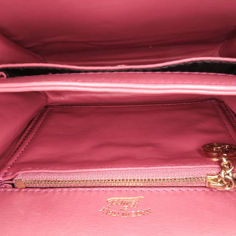 Gucci Small Leather 1973 Crossbody Bag Red Leather Good condition - Model View