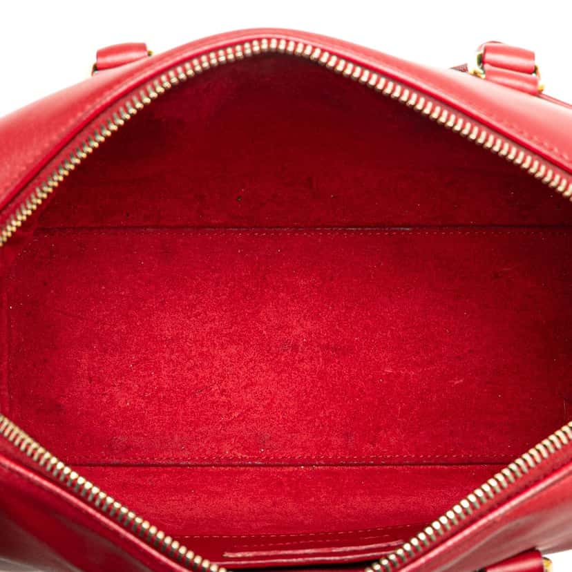 Saint Laurent Baby Leather Classic Duffle Satchel Red Leather Good condition - Model View