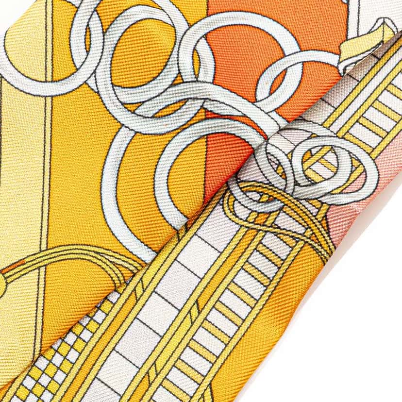 Hermès Brides et Gris-Gris Silk Twilly Scarf Orange Silk Good condition - Back View