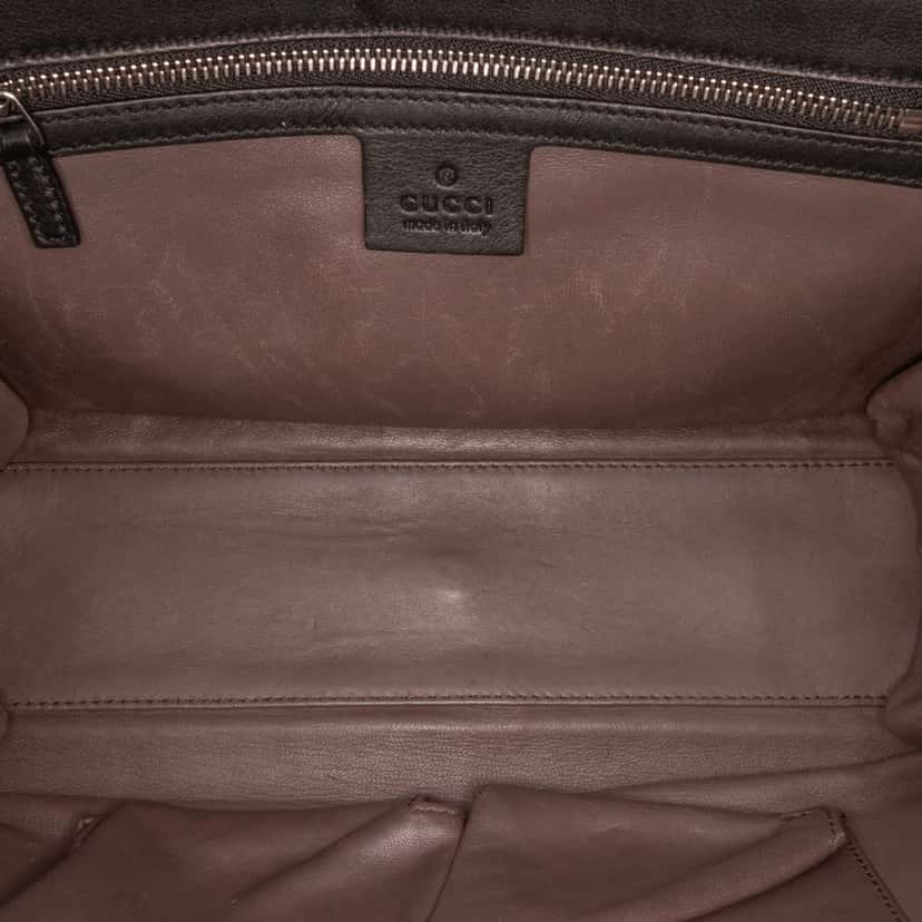 Gucci Medium Leather Dollar Interlocking G Crossbody Black Leather Good condition - Model View