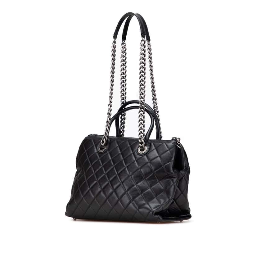 Chanel Medium Quilted Calfskin Boy Chained Tote Black Leather Good condition - Back View
