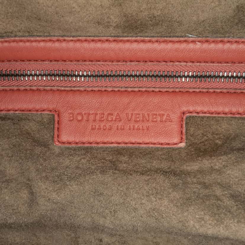 Bottega Veneta Nappa Intrecciato Montaigne Red Leather Fair condition - Box View
