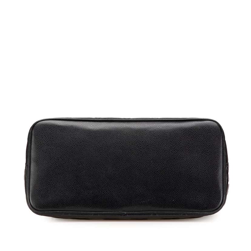 Chanel Caviar Medallion Tote Black Leather Good condition - Inside View