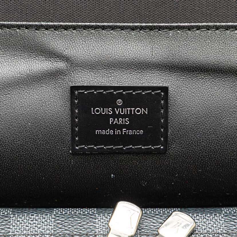 Louis Vuitton Damier Graphite Hanging Toiletry Kit Pouch Black Canvas Good condition - Box View