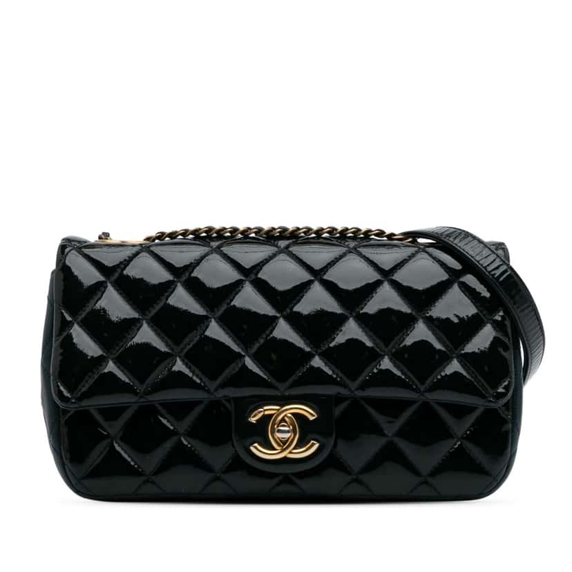 Chanel Paris-Salzburg Medium Patent Goatskin CC Eyelet Flap Blue Leather Good condition - Front View