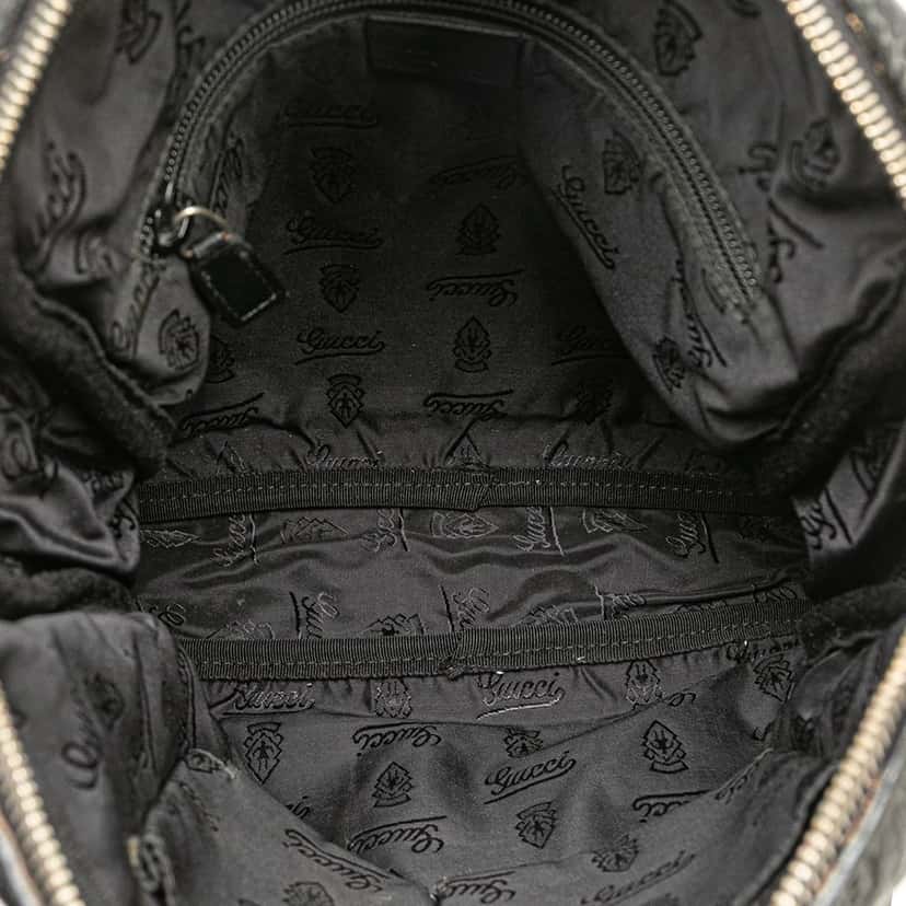 Gucci Guccissima Crossbody Black Leather Good condition - Model View