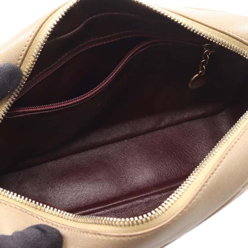 Chanel CC Quilted Lambskin Camera Crossbody Gold Leather Good condition - Inside View