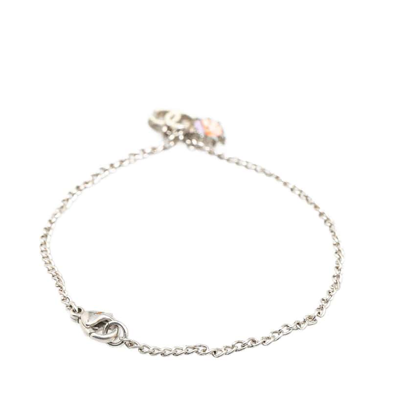 Chanel Silver Plated CC Ladybug Charm Bracelet Silver Silver Good condition - Model View