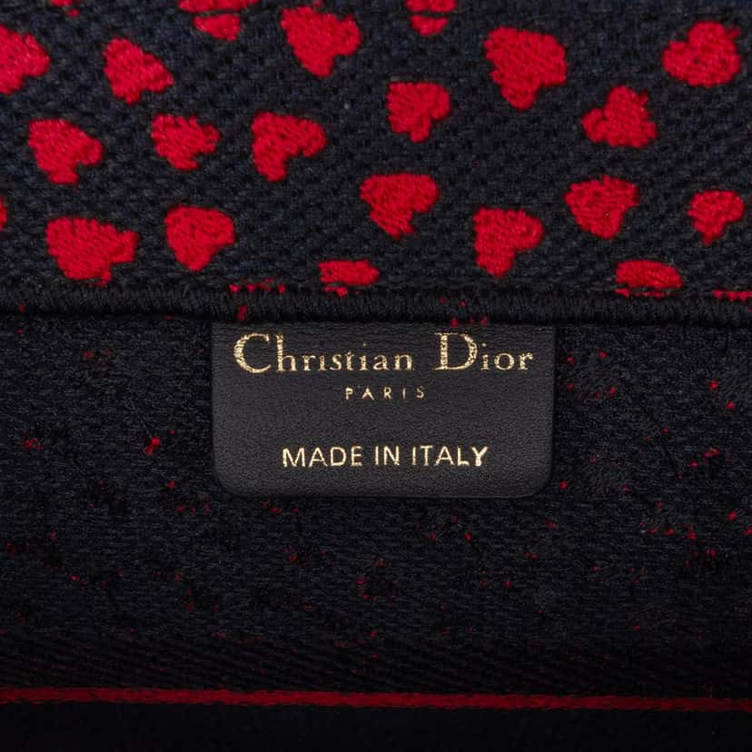 Dior Medium Canvas Pop Hearts I Love Paris Book Tote Red Canvas Good condition - Box View