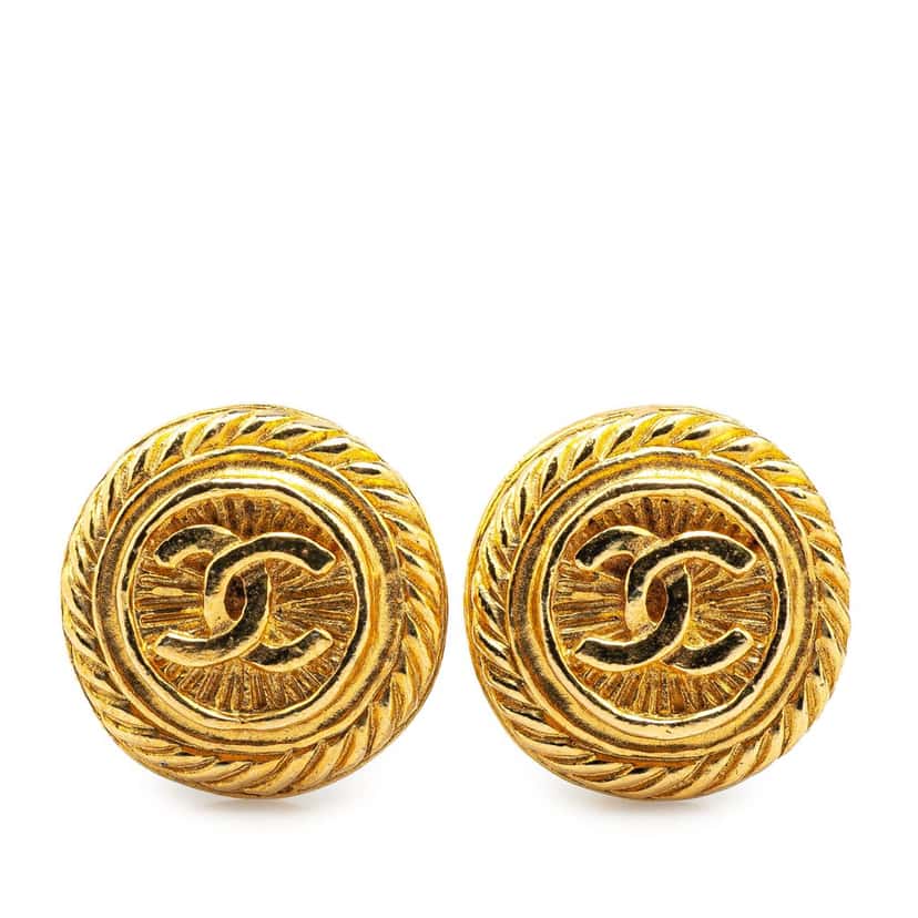 Chanel Gold Plated CC Round Clip on Earrings Gold Metal Good condition - Front View