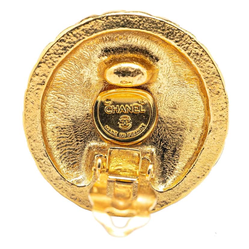 Chanel Gold Plated CC Round Clip on Earrings Gold Metal Good condition - Inside View