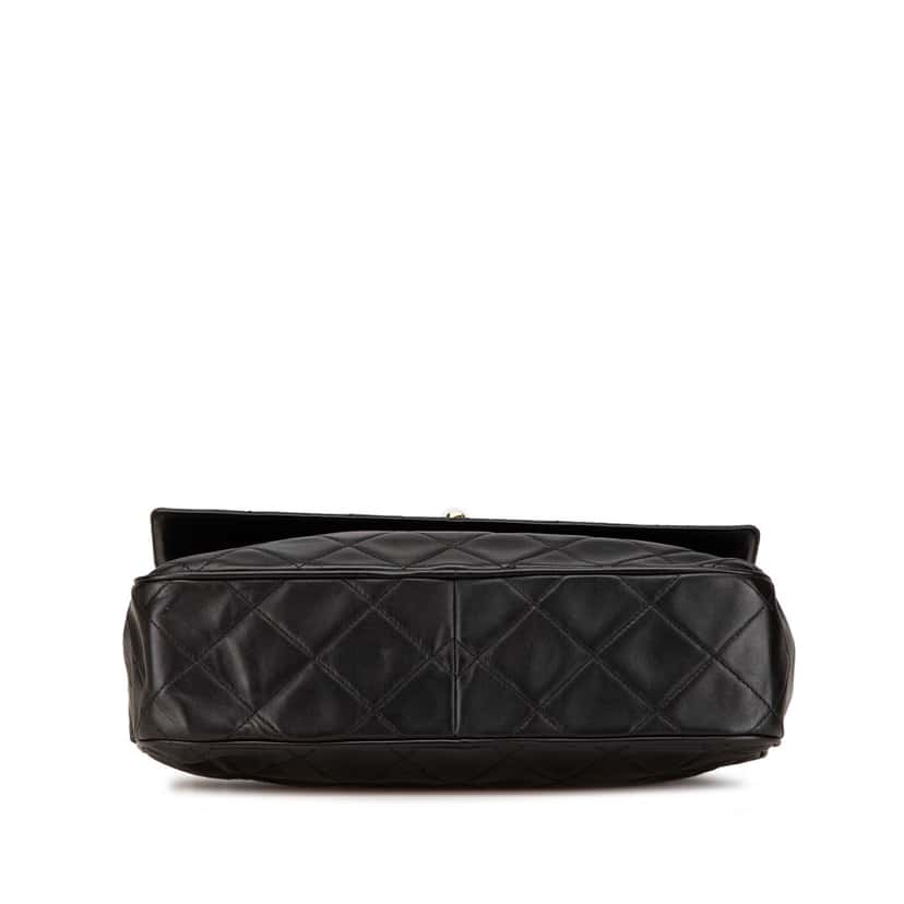 Chanel CC Quilted Lambskin Tassel Crossbody Black Leather Good condition - Inside View