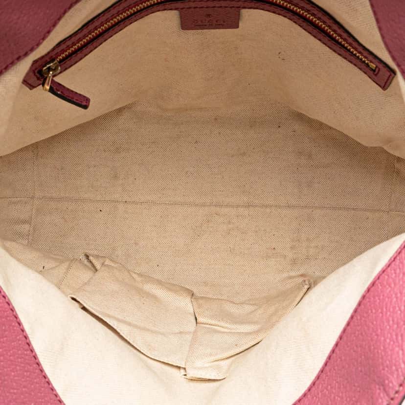 Gucci Medium GG Canvas Bree Satchel Brown Canvas Good condition - Model View