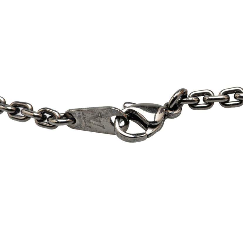 Louis Vuitton Stainless Steel Monogram Bold Necklace Silver Stainless steel Good condition - Model View