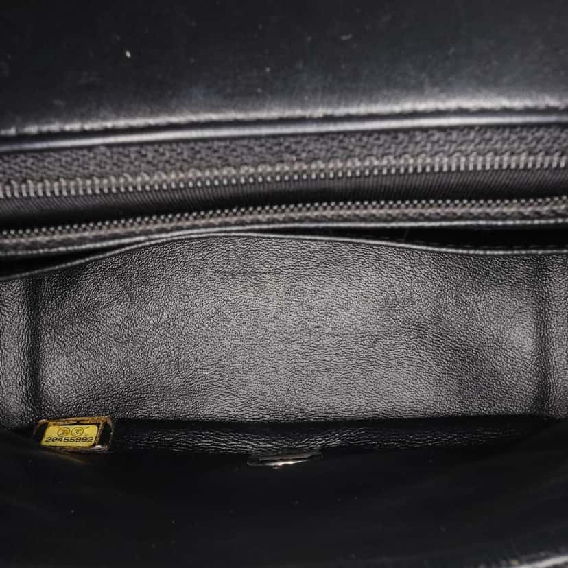 Chanel Mini Square Classic Patent Single Flap Black Leather Good condition - Model View