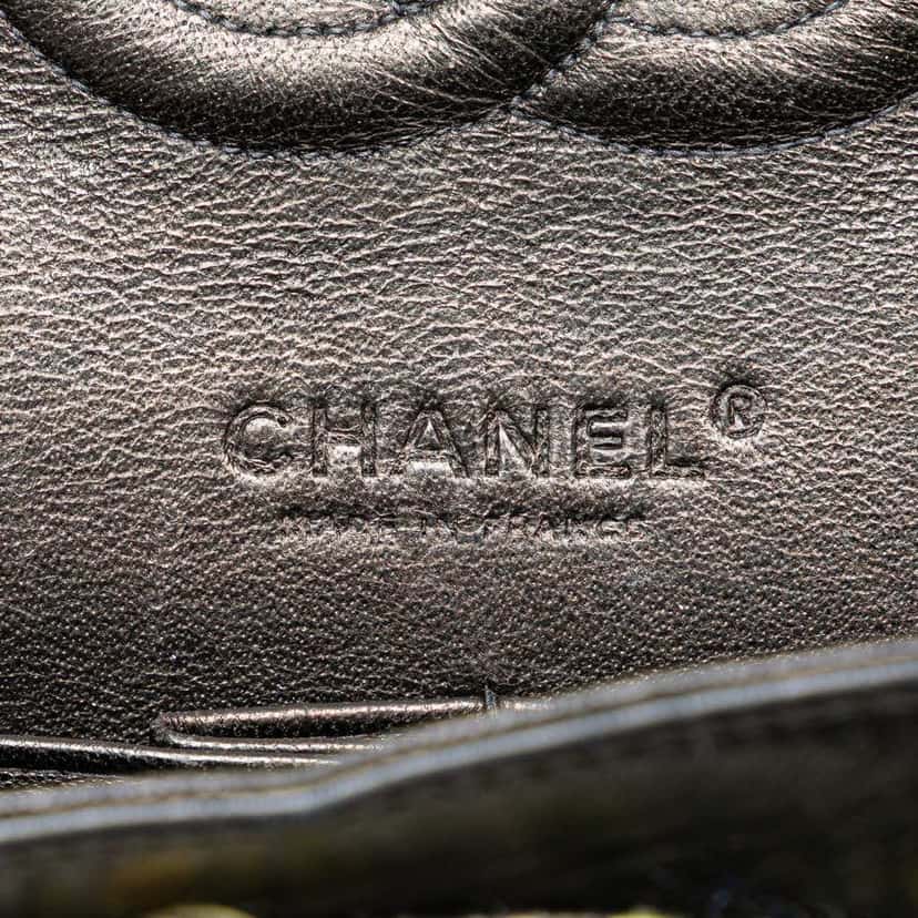 Chanel Medium Classic Tweed Double Flap Yellow Tweed Good condition - Box View