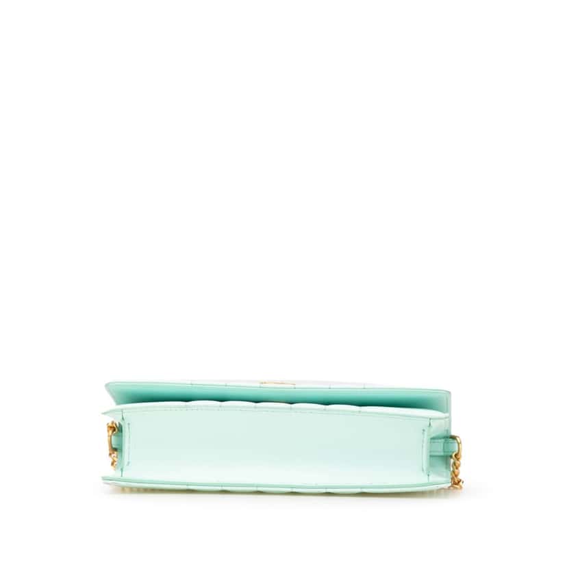 Burberry Quilted Leather Lola Clutch on Chain Green Leather Good condition - Inside View