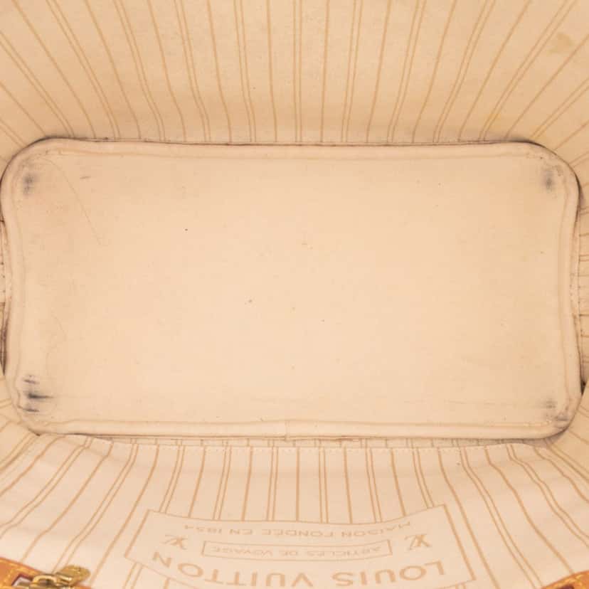 Louis Vuitton Damier Azur Neverfull MM White Canvas Good condition - Model View