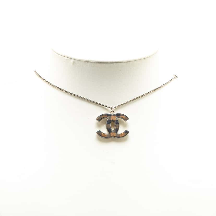 Chanel Silver Checkered CC Pendant Necklace Silver Brass Good condition - Inside View