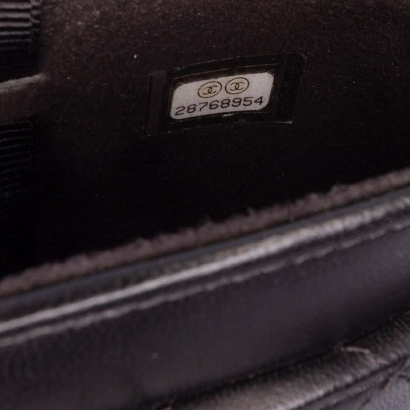 Chanel CC Quilted Lambskin Chain Around Phone Holder Black Leather Good condition - Box View