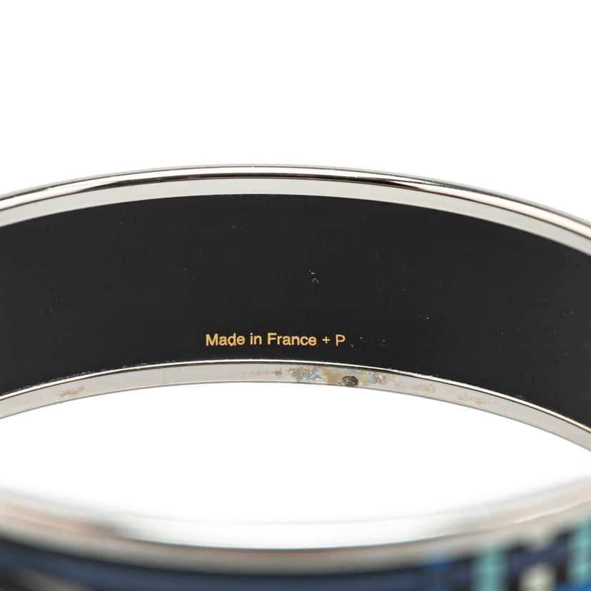 Hermès Wide Geometric Enamel Bangle 65 Blue Good condition - Box View