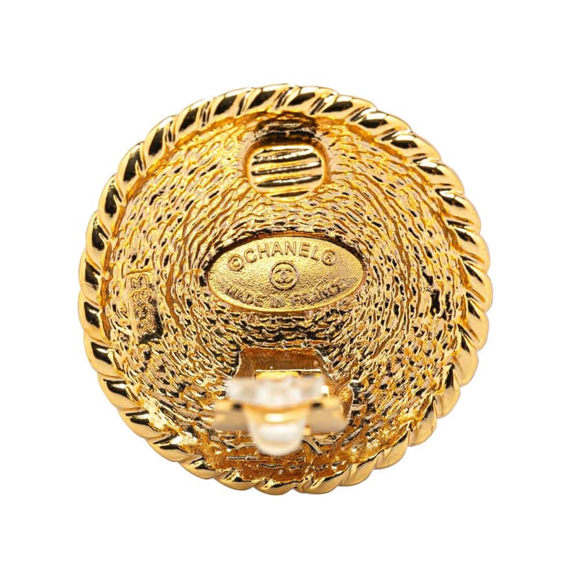 Chanel Gold Plated CC Round Clip On Earrings Gold Metal Good condition - Inside View