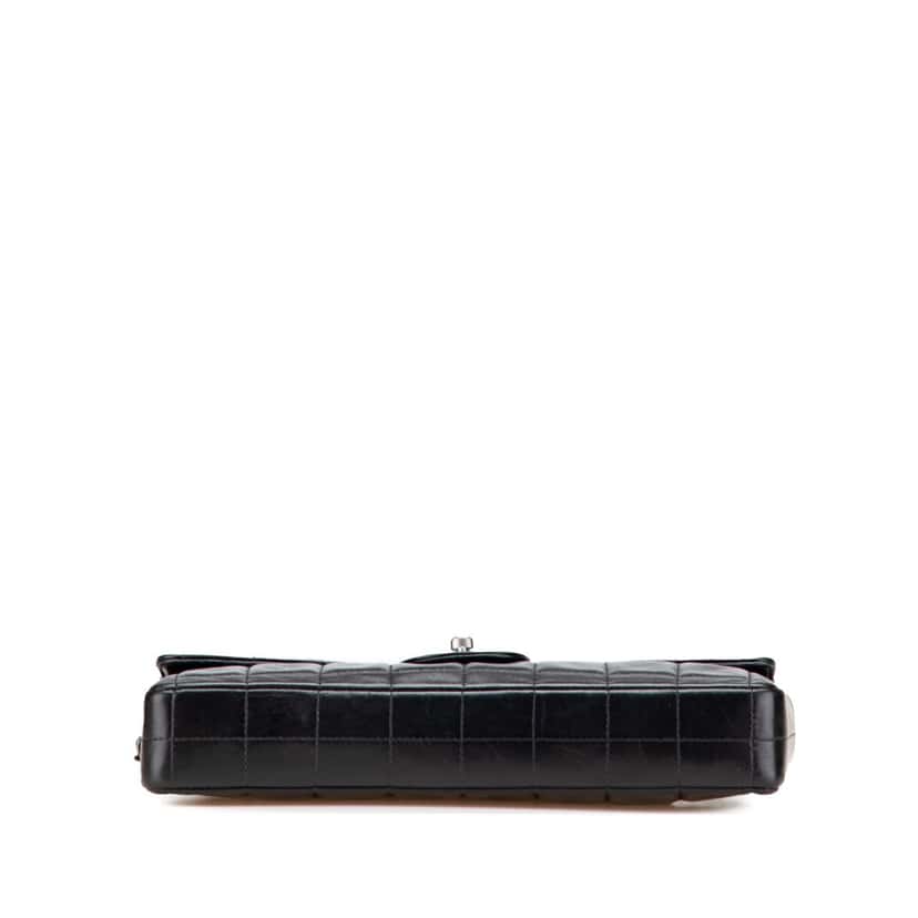 Chanel Chocolate Bar Lambskin East West Flap Black Leather Good condition - Inside View