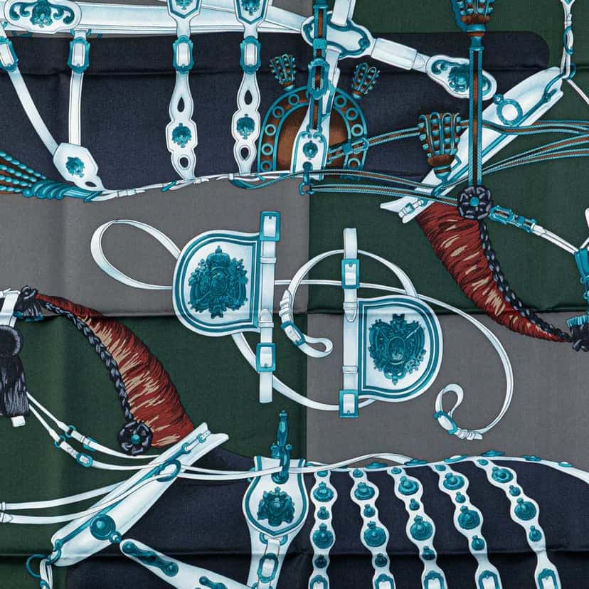 Hermès Harnais De Cour Silk Scarf Grey Silk Very good condition - Back View