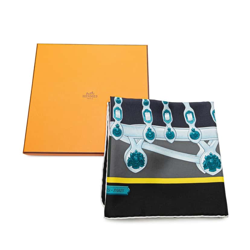 Hermès Harnais De Cour Silk Scarf Grey Silk Very good condition - Box View