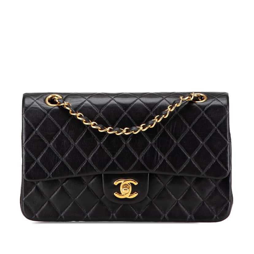 Chanel Medium Classic Lambskin Double Flap Black Leather Good condition - Front View