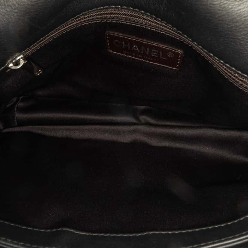 Chanel Medium Calfskin Ultimate Stitch Flap Grey Leather Good condition - Box View