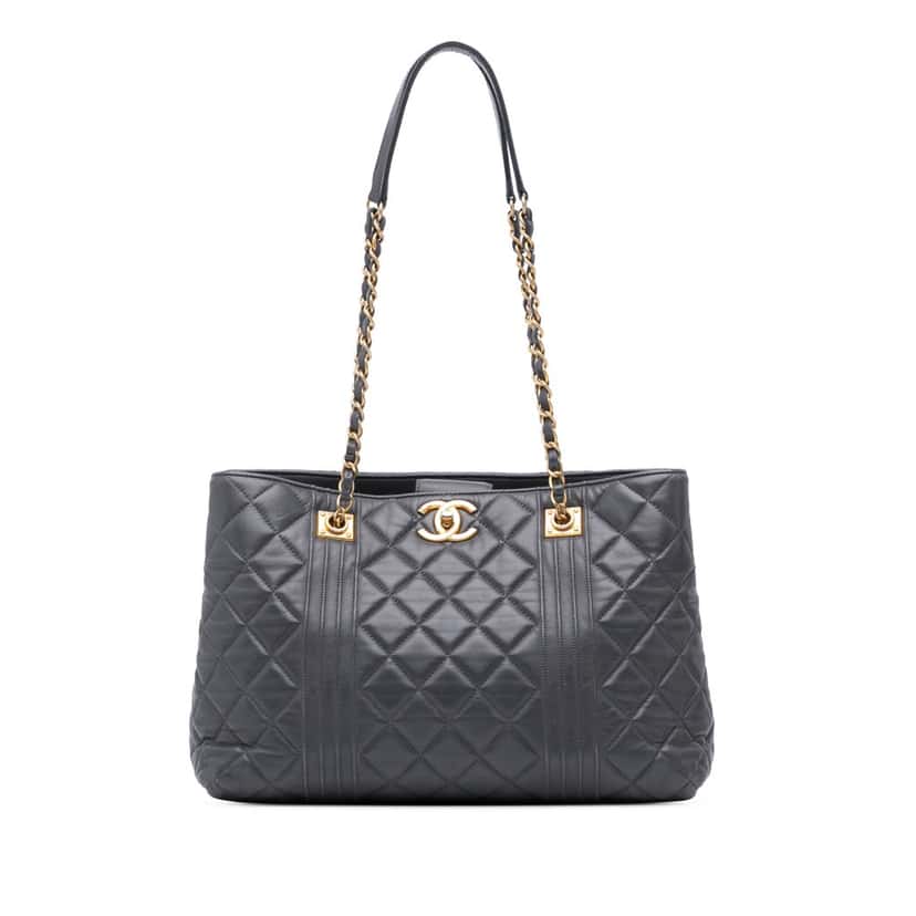 Chanel CC Quilted Lambskin Pin Tuck Tote Grey Leather Good condition - Front View